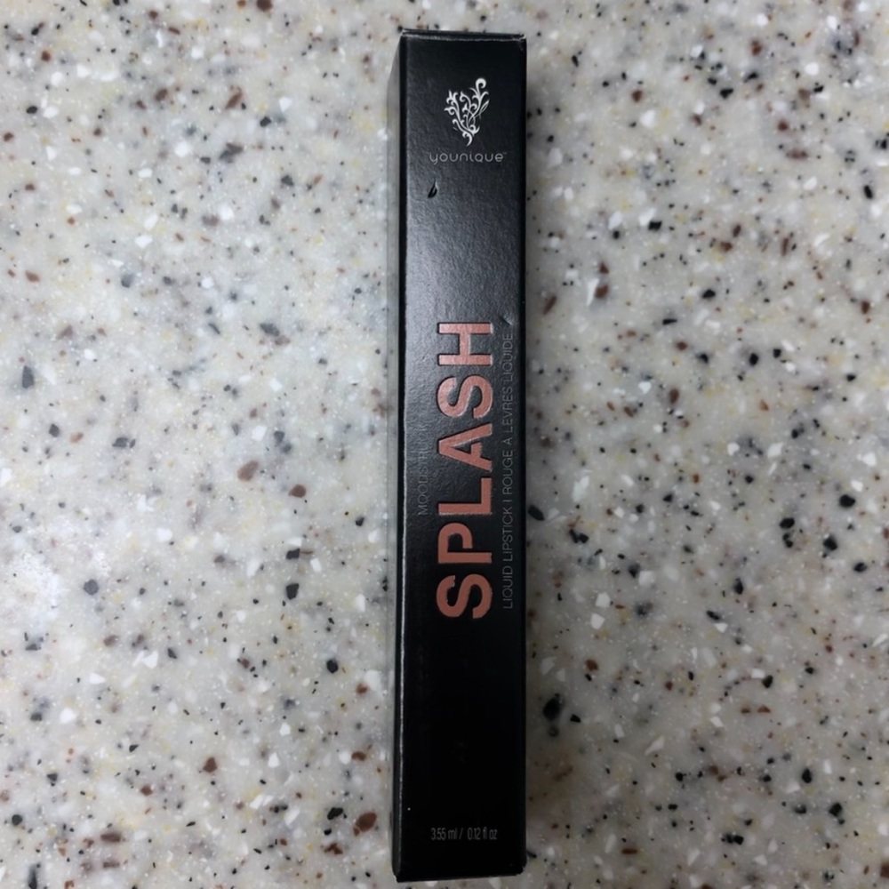 Younique Splash Lipstick Softhearted *New*